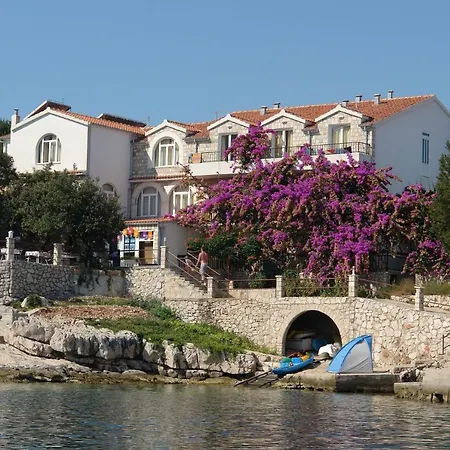 Nikola 5m From Beach Apartment *